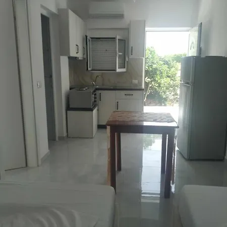 Marmel Apartments * Sarande